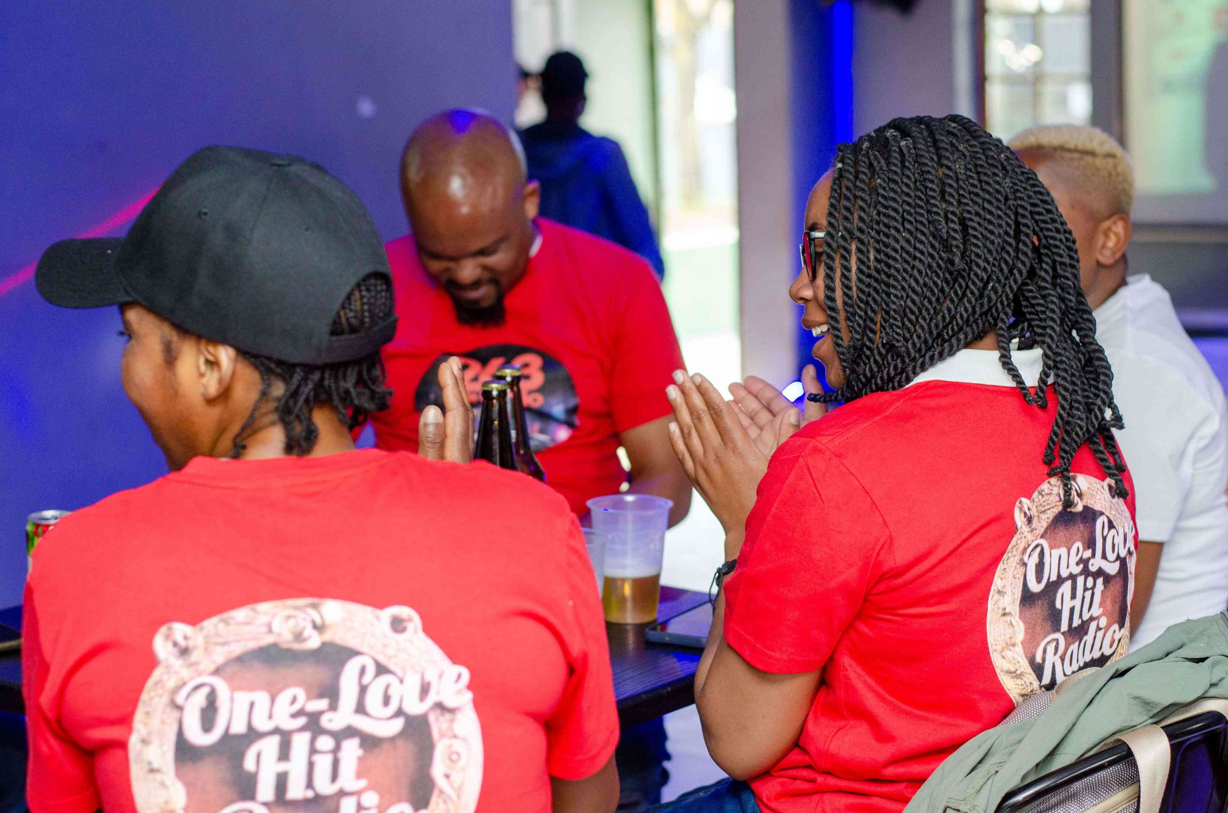 Meet & Mingle Photo 10